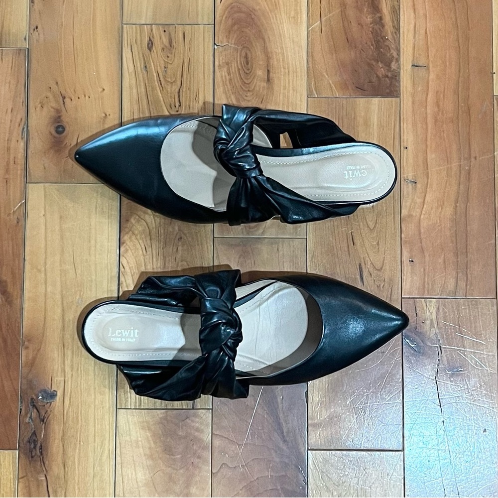 Lewit Knotted Leather Sandal